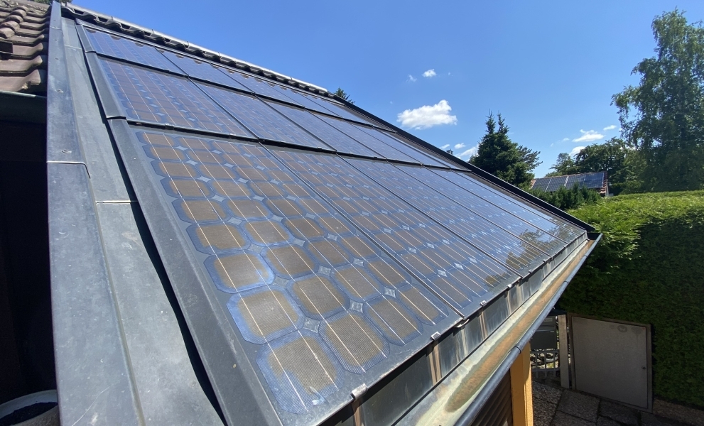 solar roof installation after 28 years of performance